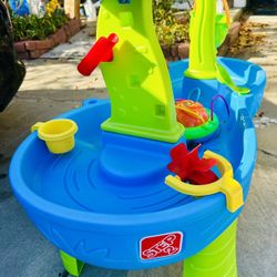 Step2 Rain Showers Splash Pond Water Table