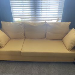Sofa/chairs/ottomans