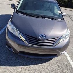 2017 Toyota Sienna