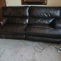 Nice Leather Couch Witch Reclines