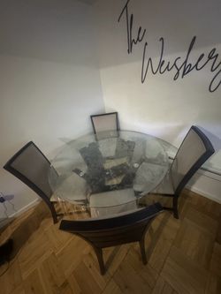 4 Seater Glass Dining Table