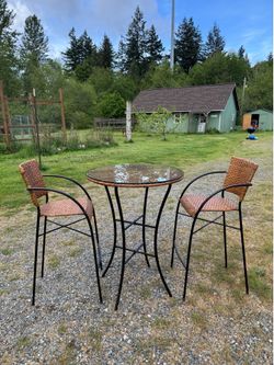Pier 1 Glass Top Pub Table w/ Bar Stools