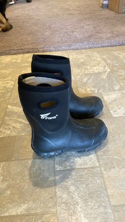 Big Kid Size 3 Snow Boots