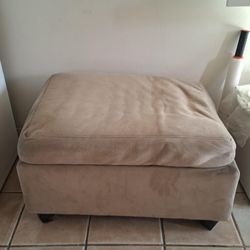 FREE Ottoman Furniture 