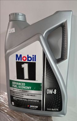 Mobil 1 Advanced Fuel Economy 0W-8 Motor Oil 5 Qt