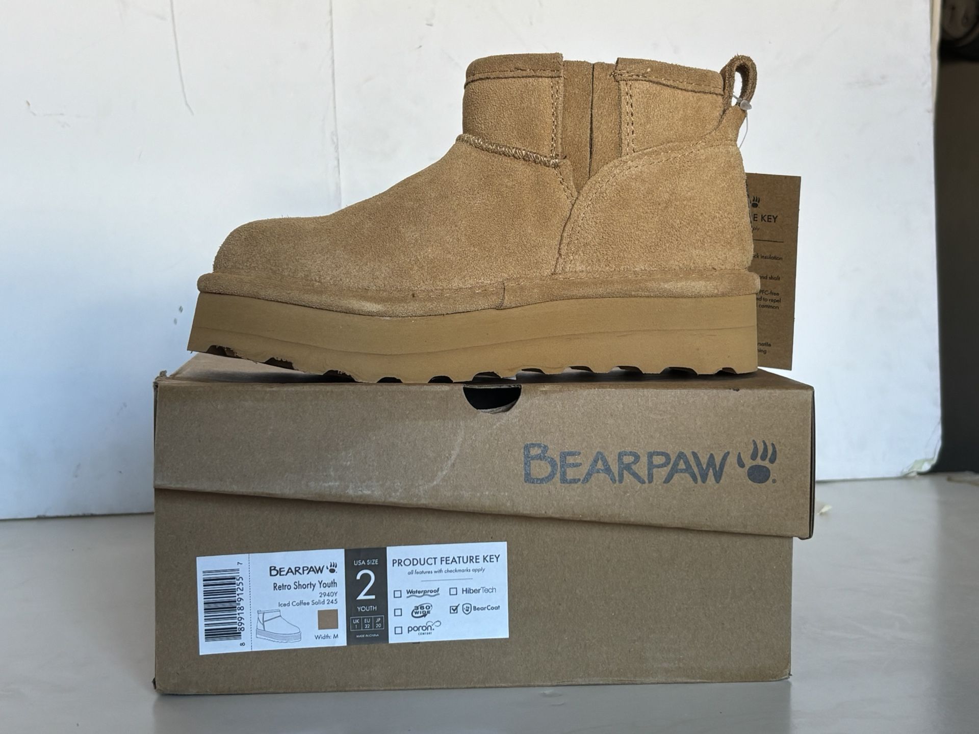 Bearpaw Size 2 Youth