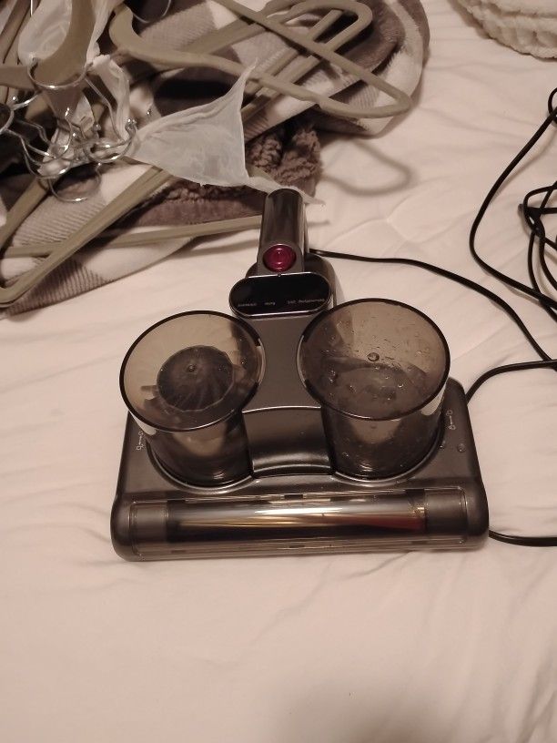 Ultra Violet Bed Vacuum