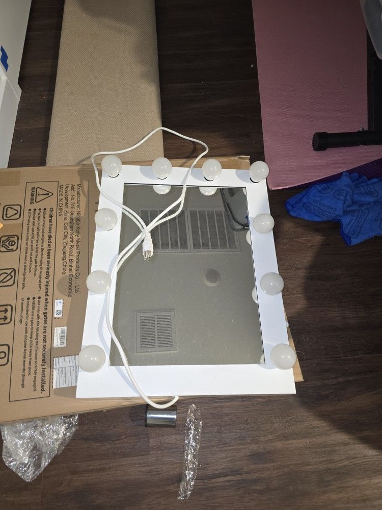 vanity mirror with lights