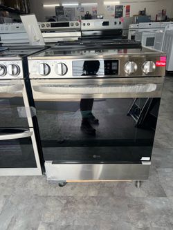 LG induction 4 burners in stainless steel with air fry
