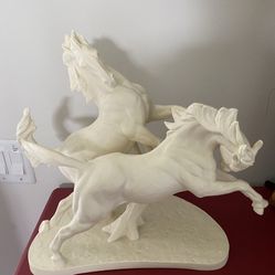 Galloping Horses Sculpture 