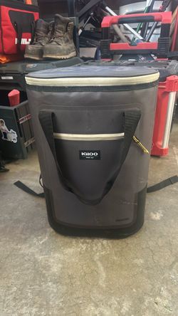 Igloo back pack cooler