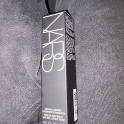 Nars Foundation 