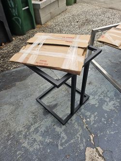 Ethan Allen End Table