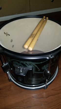 First act tom drum