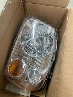 DEPO Headlight Nissan Frontier 01-02