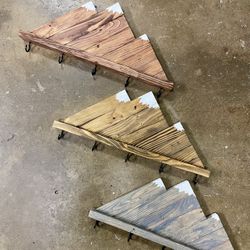Wooden Mountain Shelves with Hanging Hooks for Entryway Storage 