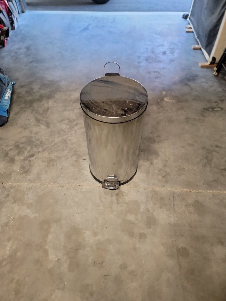 13gal Stainless Steel Circle Garbage Can