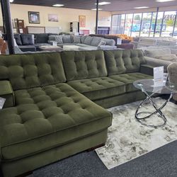 Green 💚 🟩 Sectional 🚚WE DELIVER🚚