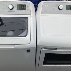 GE XL Capacity Washer & Dryer GAS