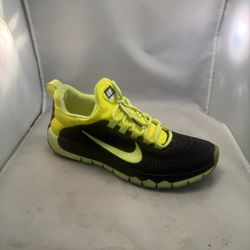 Nike Free Trainer 5.0 Running Or Casual Shoes 