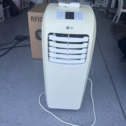 LG Air Conditioner (AC) With Remote Control 