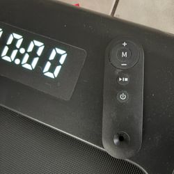 Walking pad Treadmill (compact) W/ Controler 