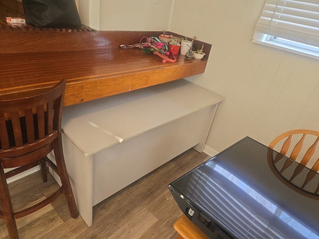 Big OFFICE DESK 