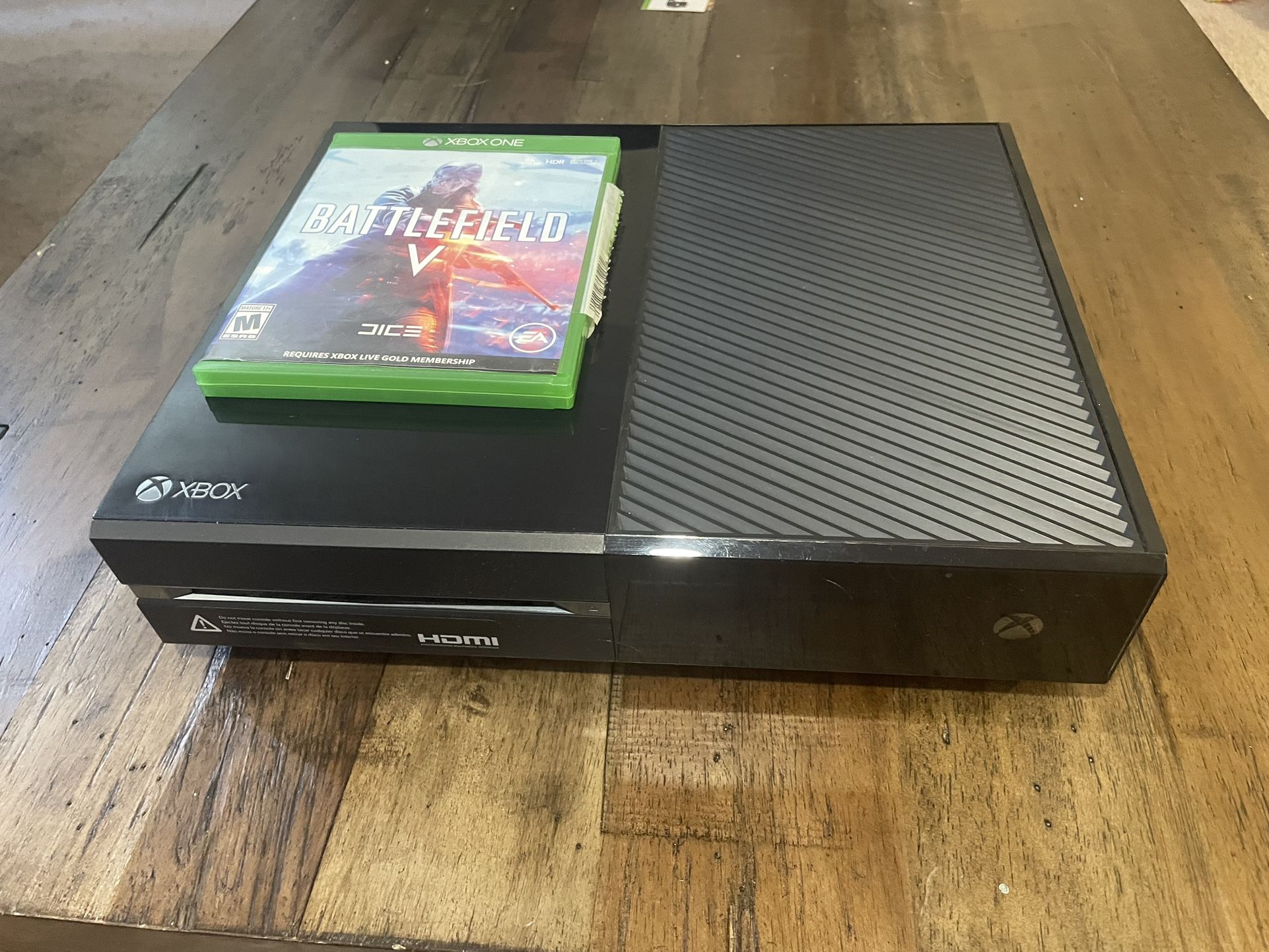 Xbox One 500Gb + Battlefield V