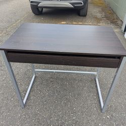 Free Desk