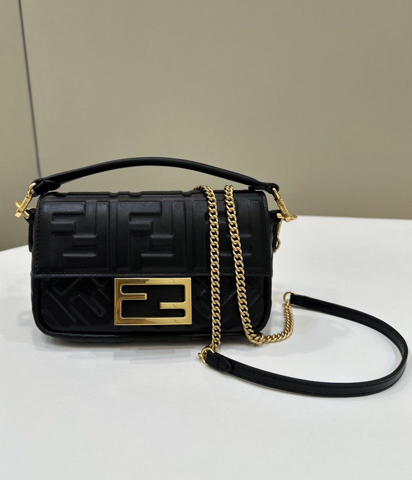 Fendi Baguette black nappa leather Shoulder bag