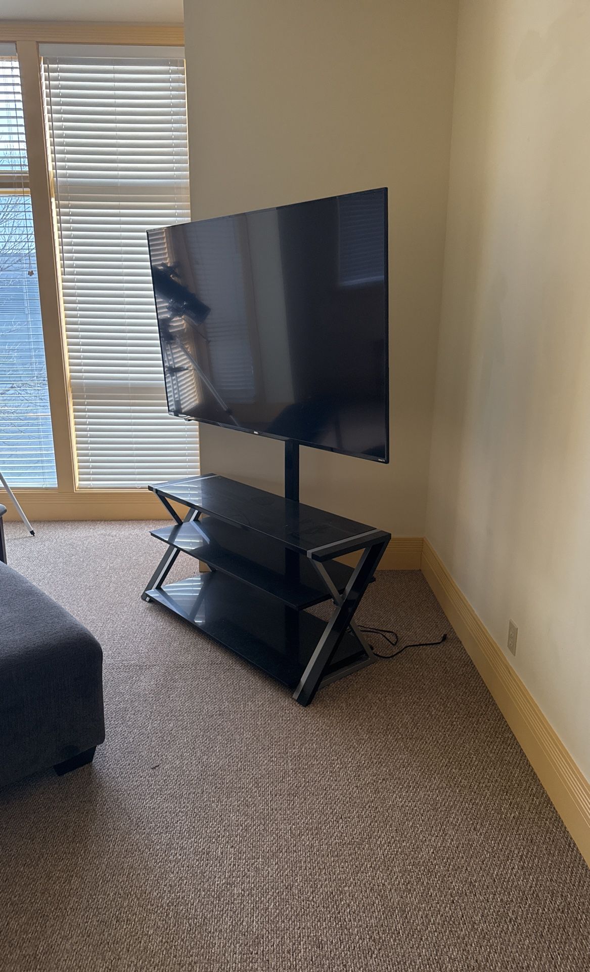 75 Inch Onn Tv With Stand