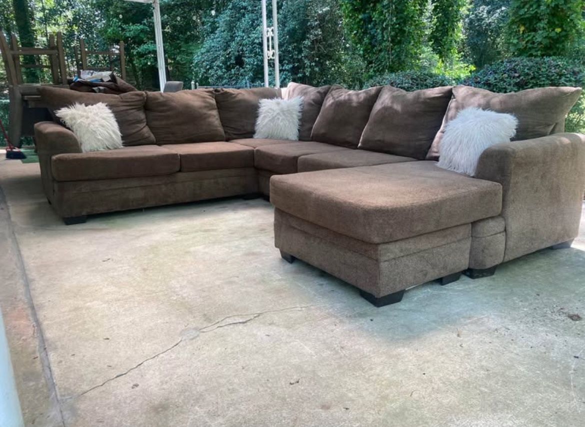 HAVERTYS PLUSH USED BROWN 3PC SECTIONAL SET…$499 OBO…..ALL OFFETS WELCOME!