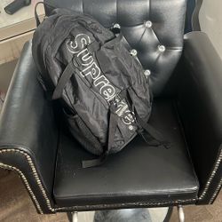 supreme bag authentic /designer backpack 