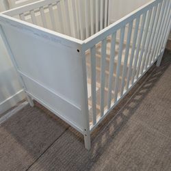 White Crib