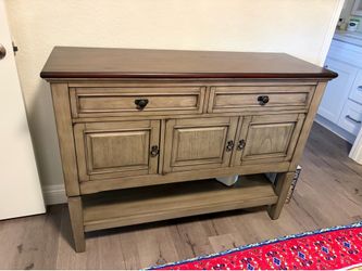 Credenza