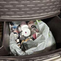 Acrylic powder Clearout - Garage Sale 12/6