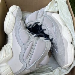 Yeezy 500 Men’s 11