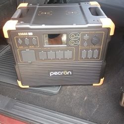Pecron E3600LFP Portable Power Station - 3600W / 3072Wh LiFePO4