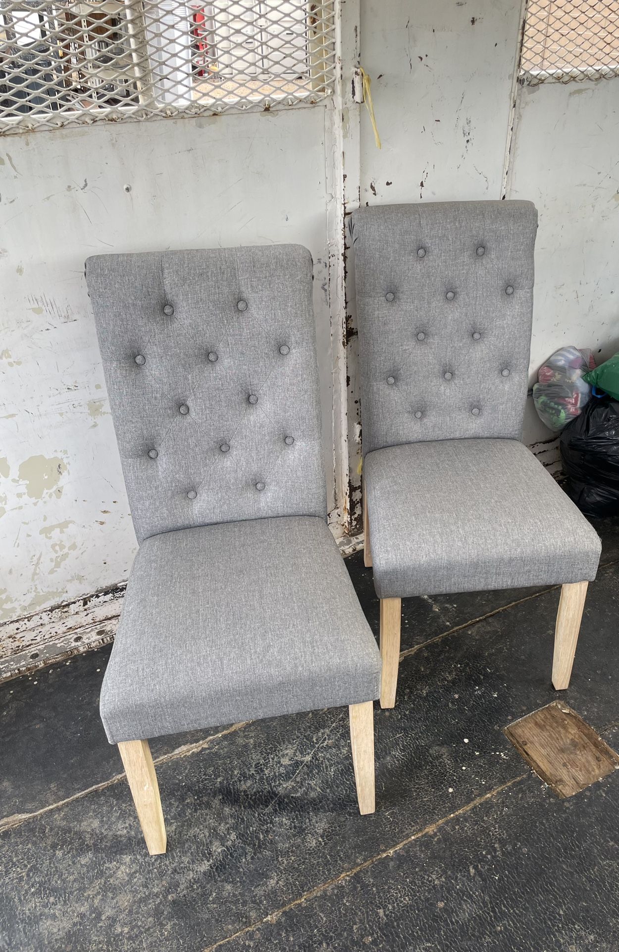2 Set Gray Kitchen Chairs