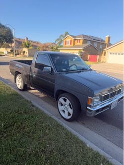 1995 Nissan Pickup