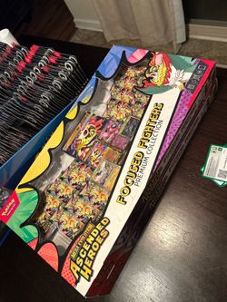 Ascended heroes focused fighters box