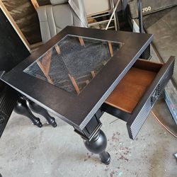 3 coffee table good condition