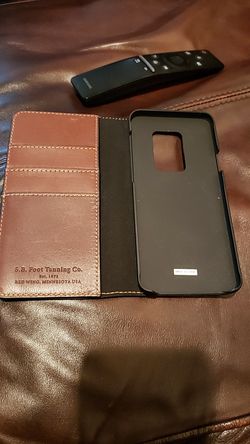 Platinum Folio Leather Wallet Case for S9+