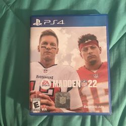 Madden 22 (PS4 Console)