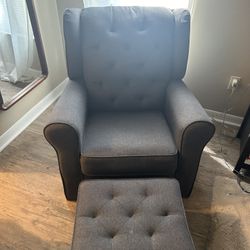 Nursery Chair And Ottoman