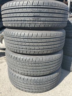 215 65 17 New Take Offs !!!