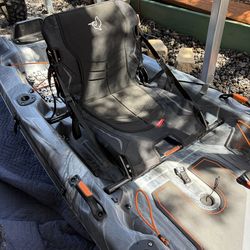 Pelican Catch Mode 110 Kayak with Transom Mount