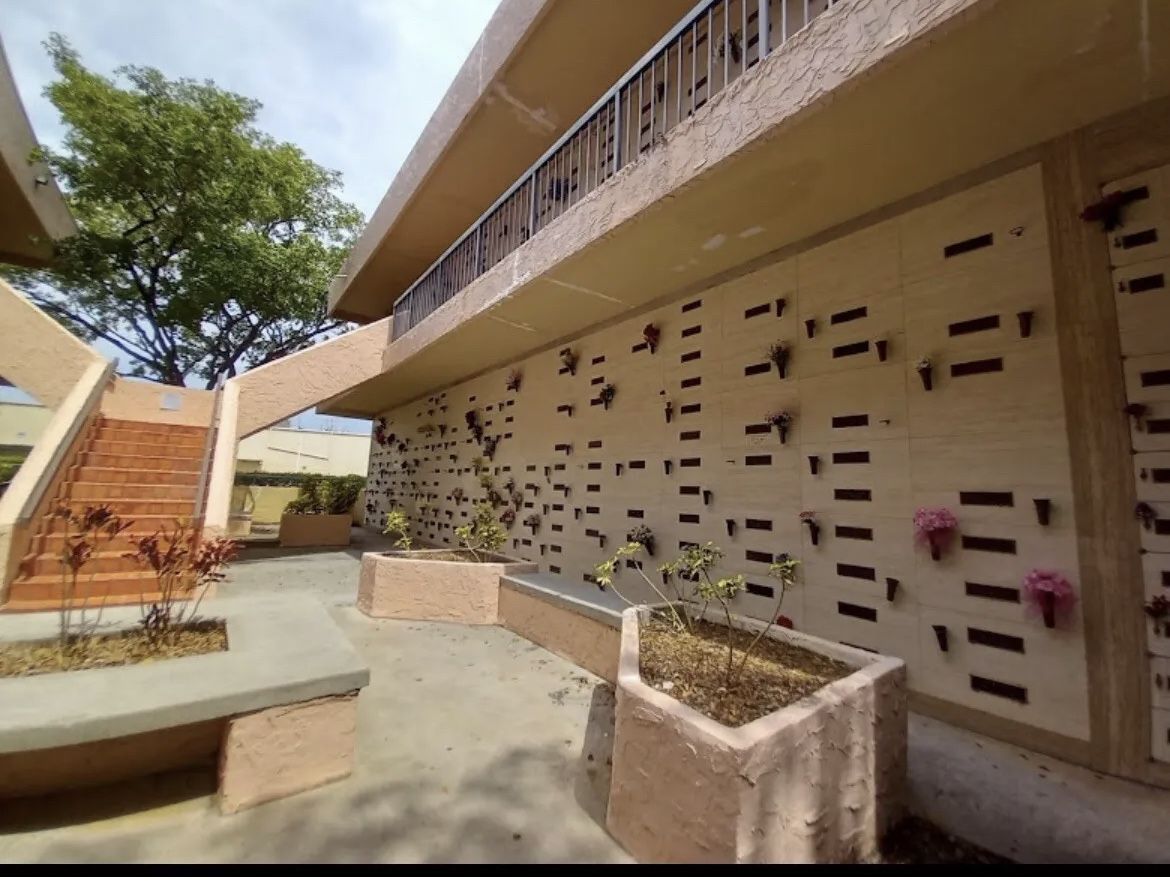 Double Mausoleum PRE NEED PRICE