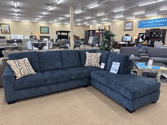 2pc sectional