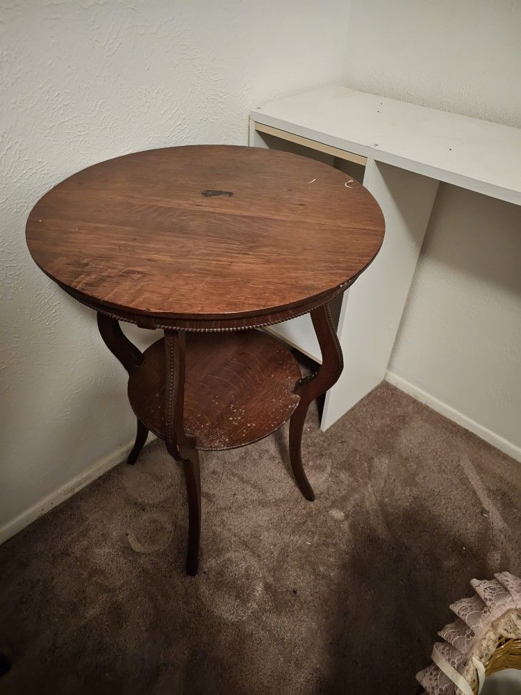 Georgian style table